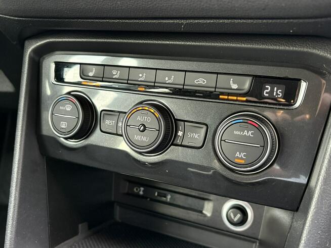 Volkswagen Tiguan Bezwypadkowy , Serwisowany , Tempomat ACC , 3str. klima , Front Asisst