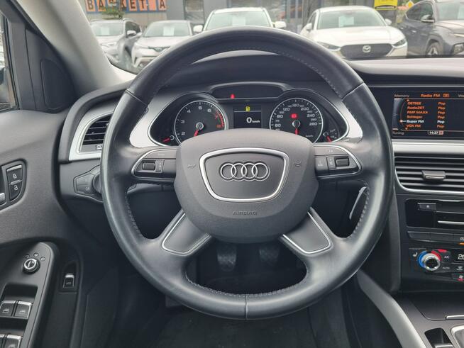 Audi A4 S-Line Led Serwis Bixenon Navi Climatronik Parktronic Gwarancja