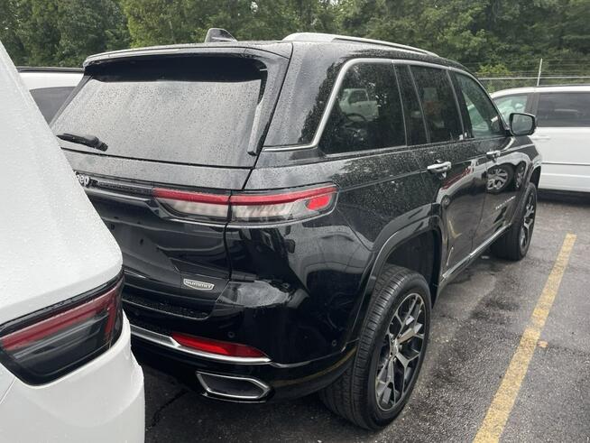 Jeep Grand Cherokee SUMMIT RESERVE / 4x4 / niski przebieg