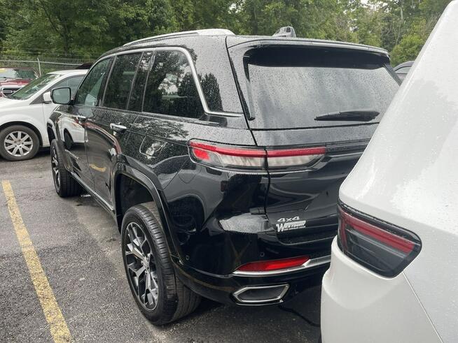 Jeep Grand Cherokee SUMMIT RESERVE / 4x4 / niski przebieg