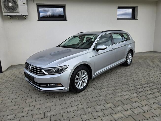 Volkswagen Passat Variant 2.0Tdi * navi * kamera * model 2019