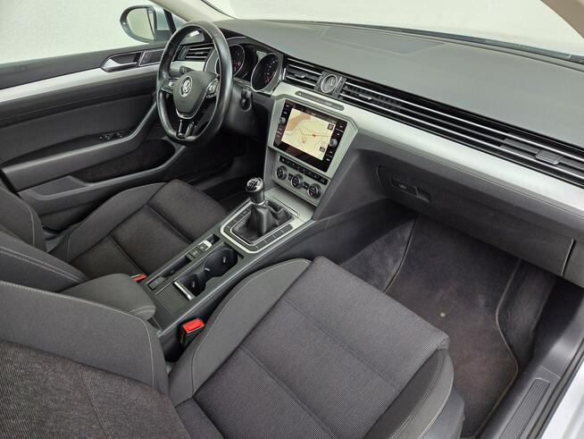 Volkswagen Passat Variant 2.0Tdi * navi * kamera * model 2019