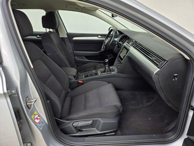 Volkswagen Passat Variant 2.0Tdi * navi * kamera * model 2019