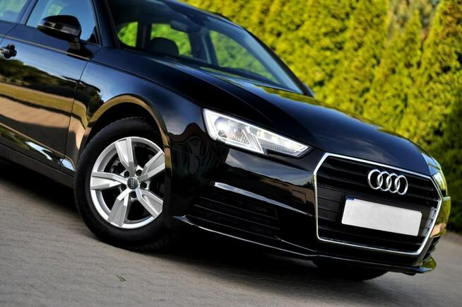 Audi A4 __ SKÓRA __ NAVI __ RADAR __ Pogrz. Fotele __ Line Assist __ LEDY