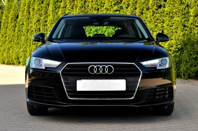 Audi A4 __ SKÓRA __ NAVI __ RADAR __ Pogrz. Fotele __ Line Assist __ LEDY