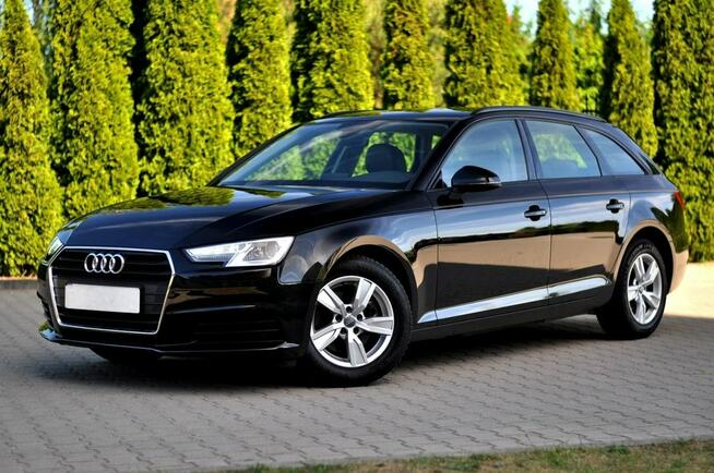 Audi A4 __ SKÓRA __ NAVI __ RADAR __ Pogrz. Fotele __ Line Assist __ LEDY