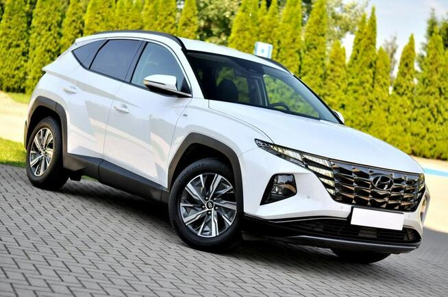 Hyundai Tucson NAVI _ KAMERA _ RADAR _ Key Less Go _ Line Assist _ LEDY _ Alu 18