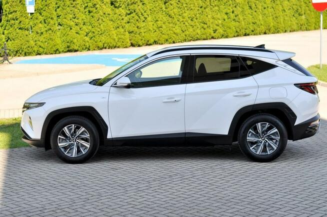 Hyundai Tucson NAVI _ KAMERA _ RADAR _ Key Less Go _ Line Assist _ LEDY _ Alu 18