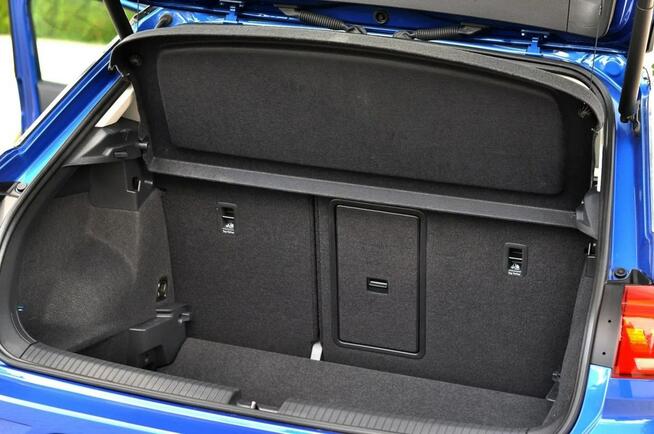 Volkswagen T-Roc PANORAMA _ SKÓRA _ NAVI _ KAMERA _ Radar _ Line Assist _ BLIS _ LEDY