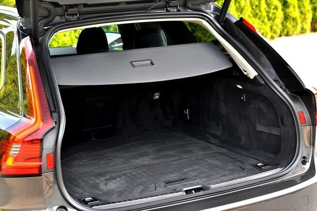 Volvo V90 SKÓRA _ KAMERA _ RADAR _ PAMIĘĆ _ El. Klapa _ BLIS_ Ledy _ MAXX