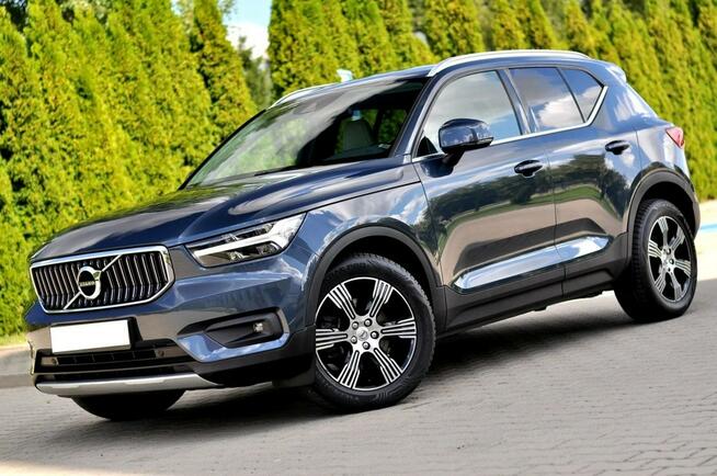 Volvo XC 40 SKÓRA _ NAVI _ KAMERA _ RADAR _ El. Klapa _ Line Assist _ LEDY _ HAK