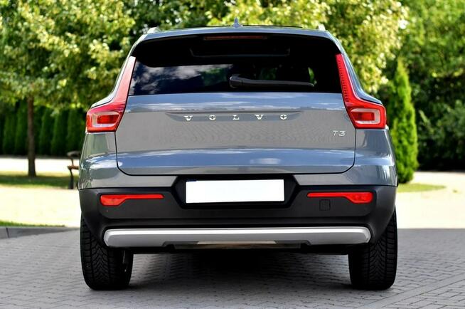 Volvo XC 40 PANORAMA _ SKÓRA _ Navi _ RADAR _ VIRTUAL _ El. Klapa _ Ledy