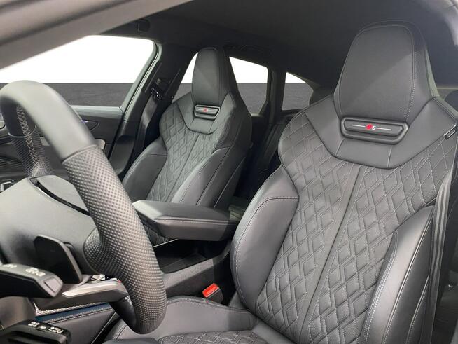 Audi A6 Avant Quattro S Tronic