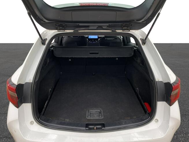 Toyota Corolla 1.8 Hybrid Comfort Kombi
