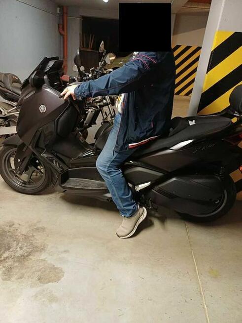 Yamaha XMAX 300 Tech MAX 2025 – 1663 km – gwarancja – dodatki