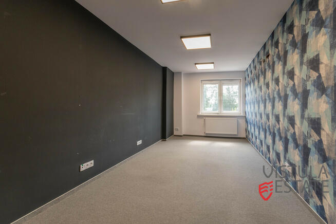 LOKAL BIUROWY 220 M2