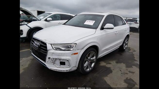 Audi Q3 Bogata wersja wyposażenia / Quattro / niski przebieg