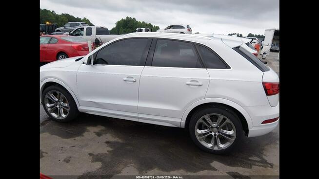 Audi Q3 Bogata wersja wyposażenia / Quattro / niski przebieg