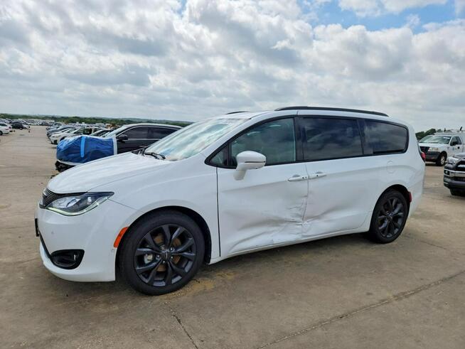 Chrysler Pacifica LIMITED / bardzo zadbany / niski przebieg