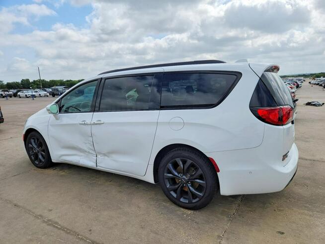Chrysler Pacifica LIMITED / bardzo zadbany / niski przebieg