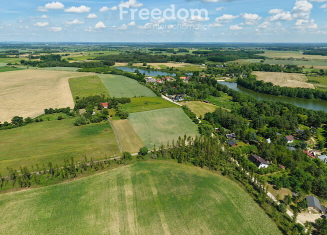 Działki nad jeziorem Nienawiszcz