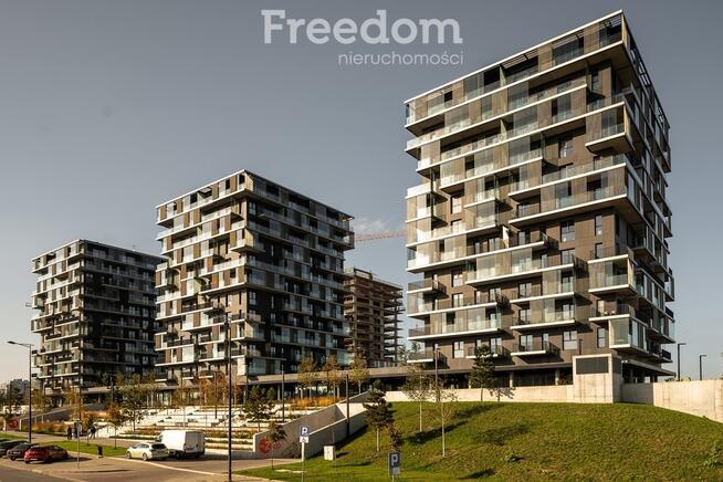 Apartament z balkonem | Pierwsza Dzielnica