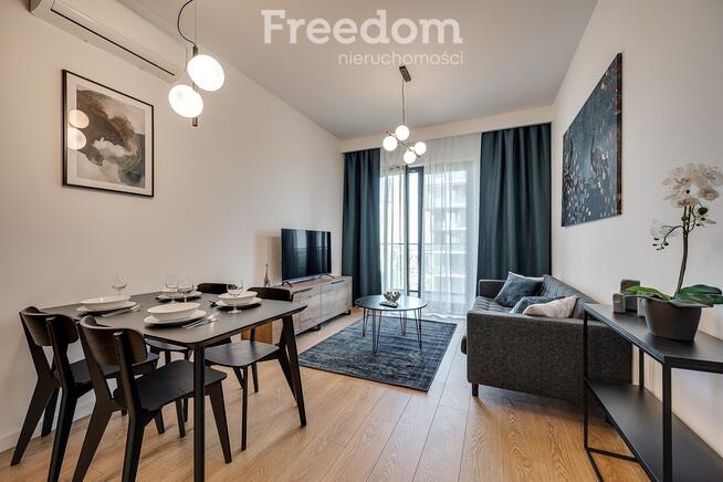 Apartament z balkonem | Pierwsza Dzielnica