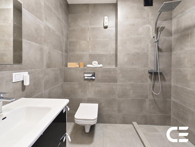 Dwupoziomowe | taras 20 m² | 3 pokoje | klima