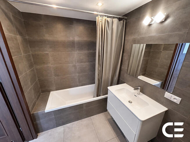 Dwupoziomowe | taras 20 m² | 3 pokoje | klima