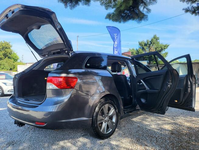 Toyota Avensis 1.8 147 KM 100% Przebieg 100% Bezwypadek Z Niemiec ASO TUV Zapraszamy