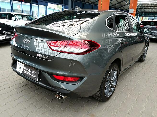 Hyundai i30 FASTBACK AUTOMAT 160KM Navi+Kamera+Led 1WŁ Krajowy 100% Bezwypadk F23%