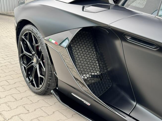 Lamborghini Aventador SVJ LP 770 6.5 V12. Nero Nemesis. Ad Personam.