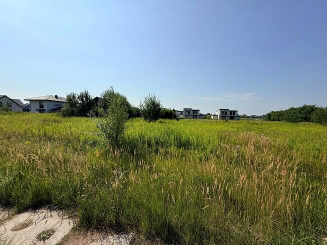 Działka 1000 m² w Raszynie