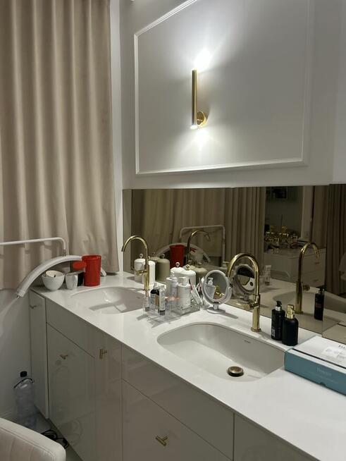 Gabinet klasy premium