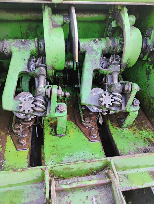 Sprzedam John Deere CB 300, producent Thiebaud, Francja.