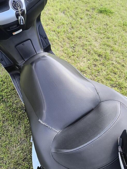 YAMAHA YP125R X-MAX