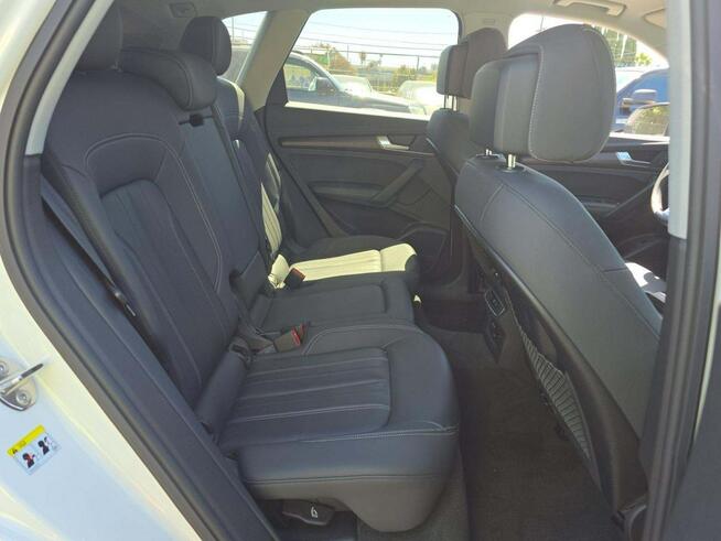 Audi Q5 Premium Plus / AWD / S-Line