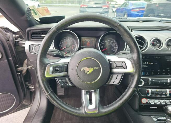 Ford Mustang GT Premium / 5.0 V8 / niski przebieg