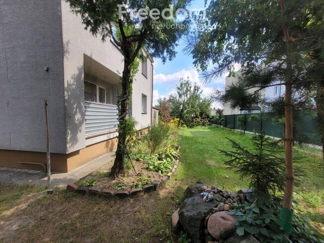 Dom wolnostojący 130 m², duża działka, garaż, do w