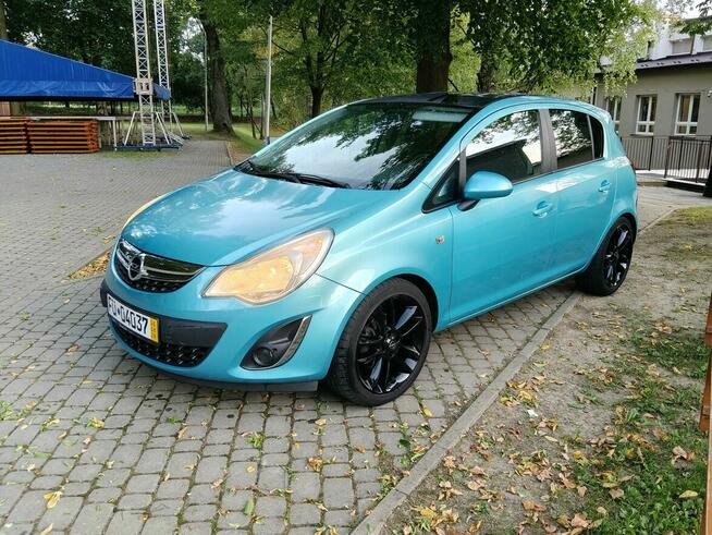 Opel Corsa 1.4b 2011