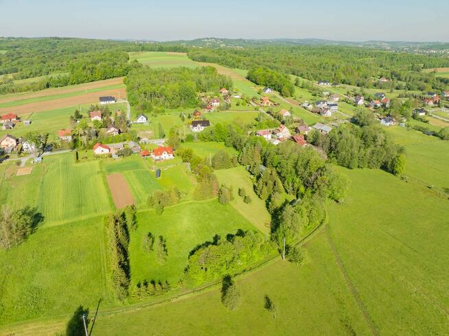 Klimatyczny dom wśród zieleni | 9700 m² | Chronów