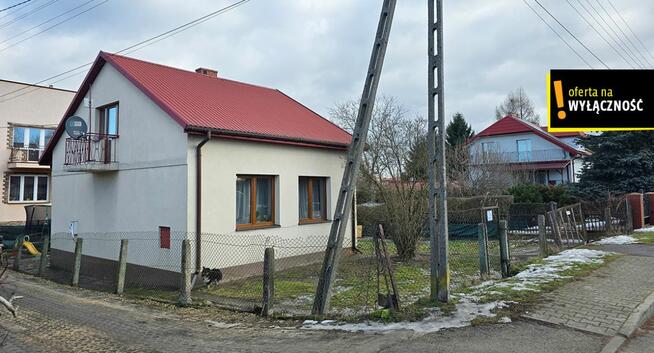 Dom Ostrowiec Świętokrzyski, Kolejowa