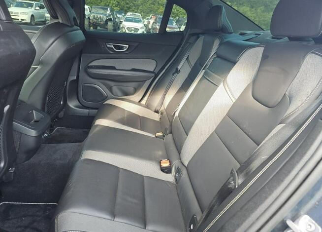 Volvo S60 R-Design / AWD / T6 / niski przebieg