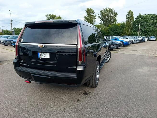 Cadillac Escalade Bezwypadkowy Auto sprowadzone na Mienie przesiedleńcze