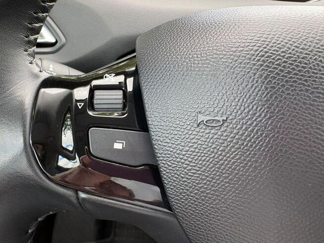 Peugeot 308 Salon Polska, Nawigacja, Tempomat, Czujniki parkowania, Stan b.dobry.