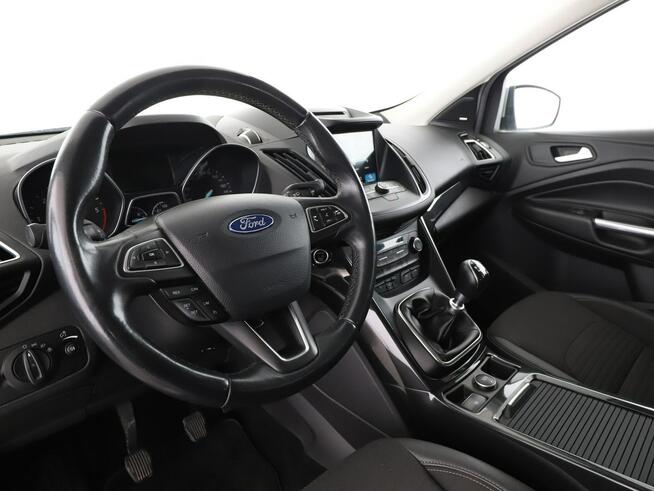 Ford Kuga xenon pdc auto klima navi grzane fotele