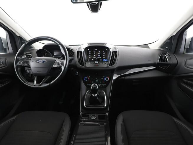 Ford Kuga xenon pdc auto klima navi grzane fotele