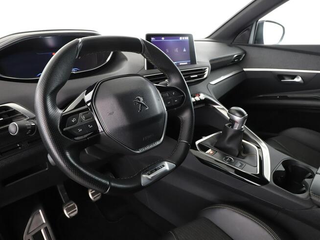 Peugeot 3008 GT-LINE virtual navi kamera pdc full led auto klima