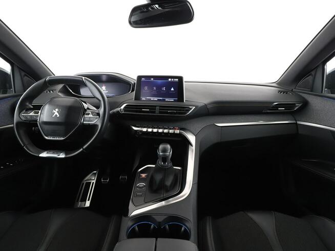 Peugeot 3008 GT-LINE virtual navi kamera pdc full led auto klima