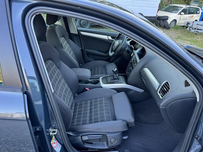Audi A4 1.8TFSi-160km-Serwis-2-Właściciel-Klimatronik-PDC-Xenony-Dzienne-LED